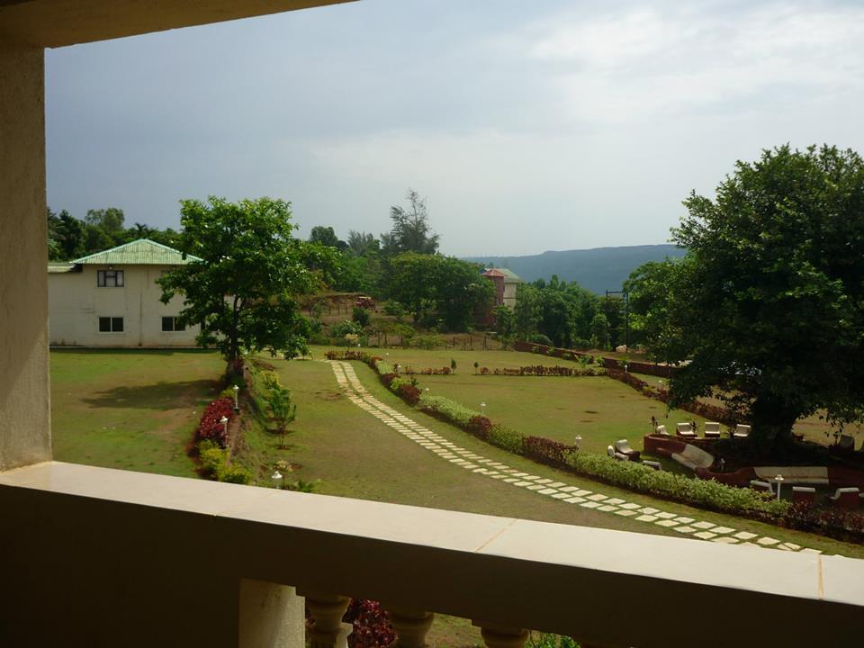 Presidency Highland Resort Koynanagar Exterior foto